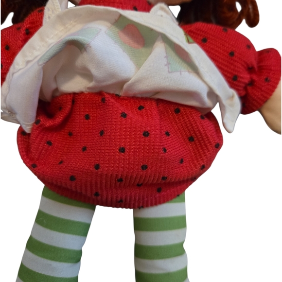 LN 2016 STRAWBERRY SHORTCAKE PLUSH CLASSIC RAG DOLL - Picture 4 of 4